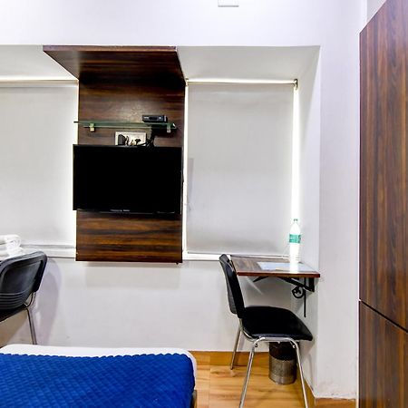 Hotel Q Inn コルカタ エクステリア 写真