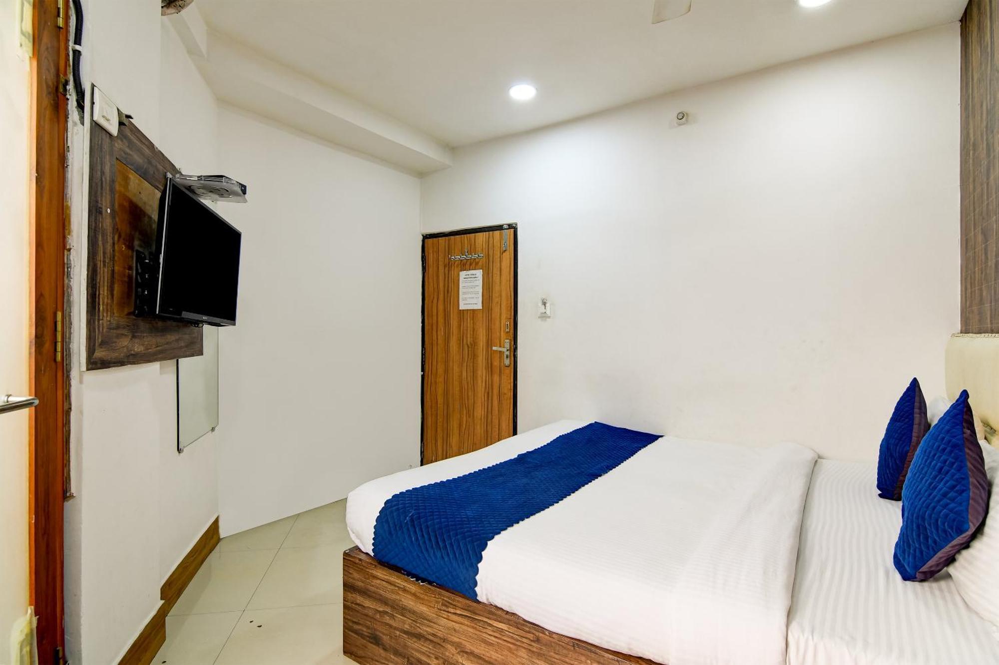 Hotel Q Inn コルカタ エクステリア 写真