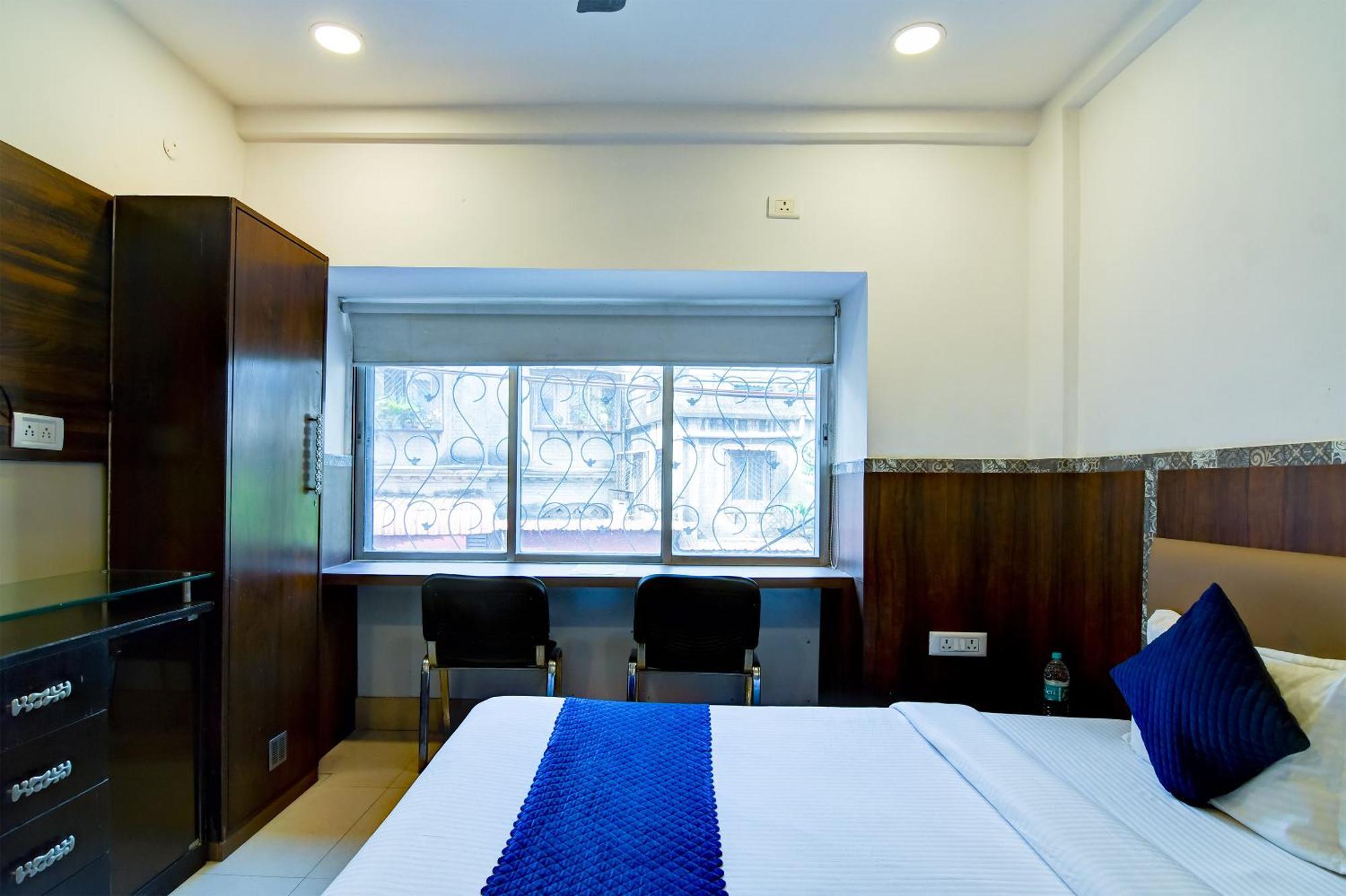 Hotel Q Inn コルカタ エクステリア 写真